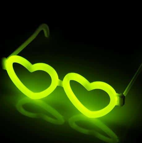 Briller Hjerteformet - Selvlysende glow stick - Image 4