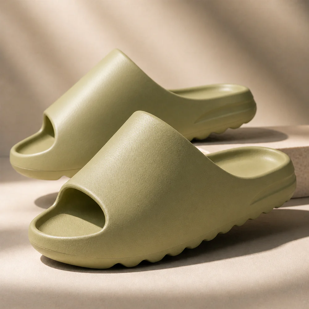 Slippers / Tøfler - Bløde og skridsikre - sort, grøn eller hvid - - Image 4