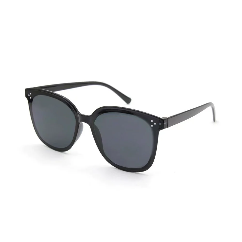 Solbriller i mange designs – fra klassisk til trendy! - Image 3